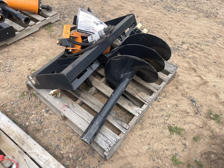 #3043-•-unused-2025-wolverine-skid-steer-auger-drive-and-bit-attachment-image-1