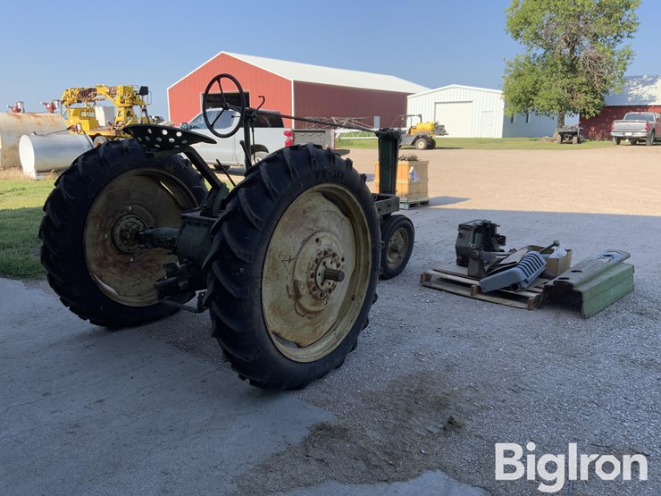 1944-john-deere-b-image-5