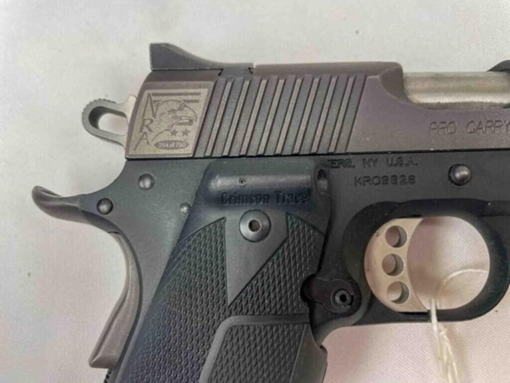 kimber-45-acp-pistol-image-12