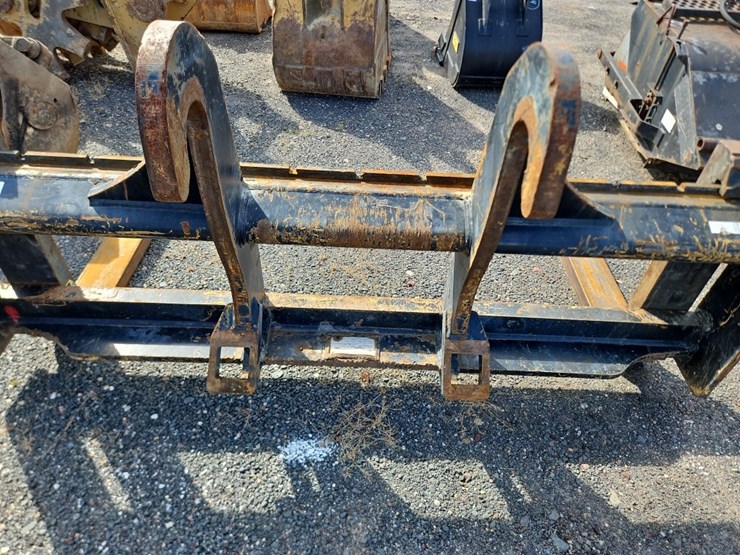 caterpillar-72"-wheel-loader-forks-image-4