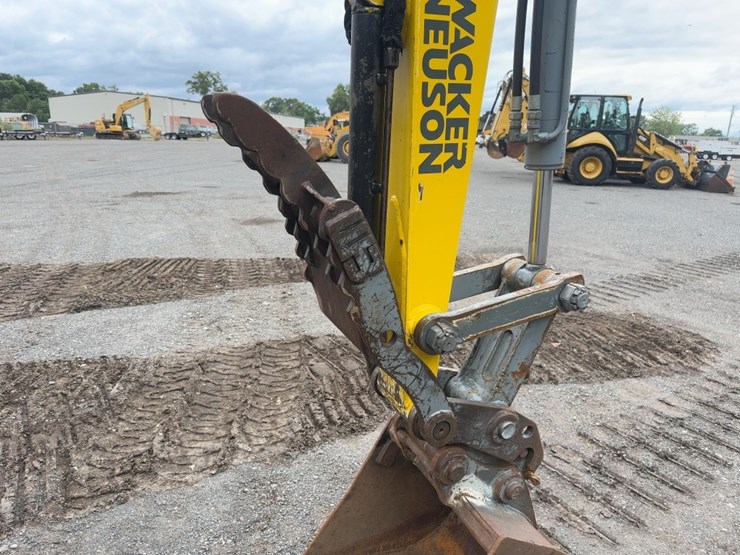 2011-wacker-neuson-6503-image-10
