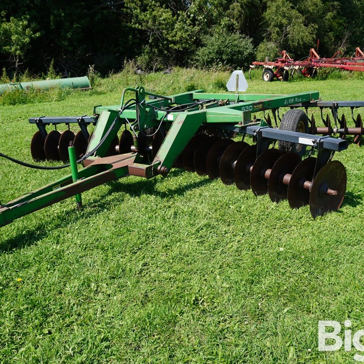 JOHN DEERE 630
