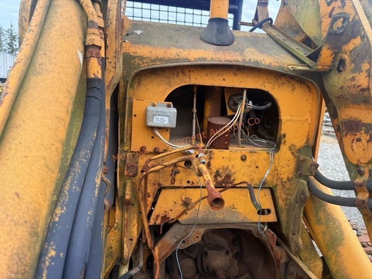 john-deere-350-image-19
