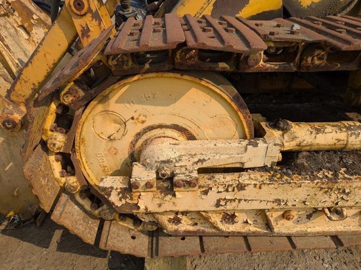 john-deere-350-image-31