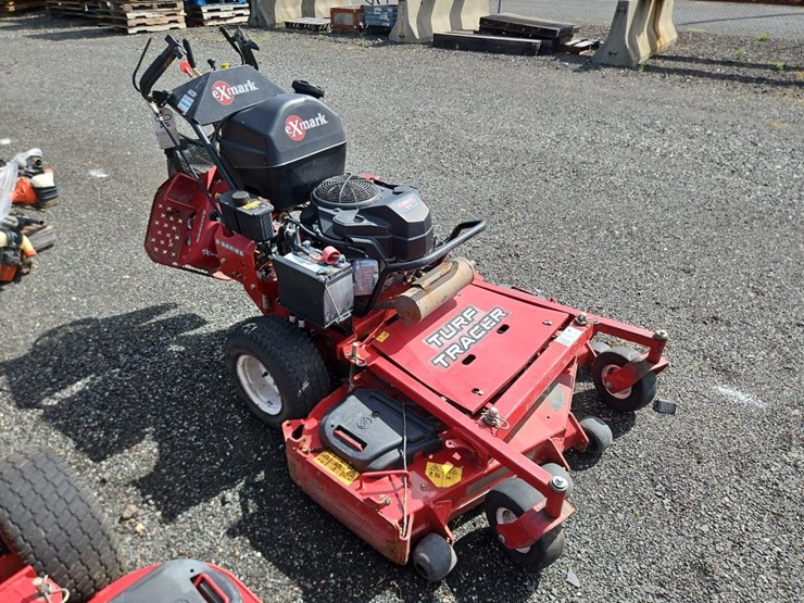 exmark-turf-tracer-walk-behind-mower-image-2