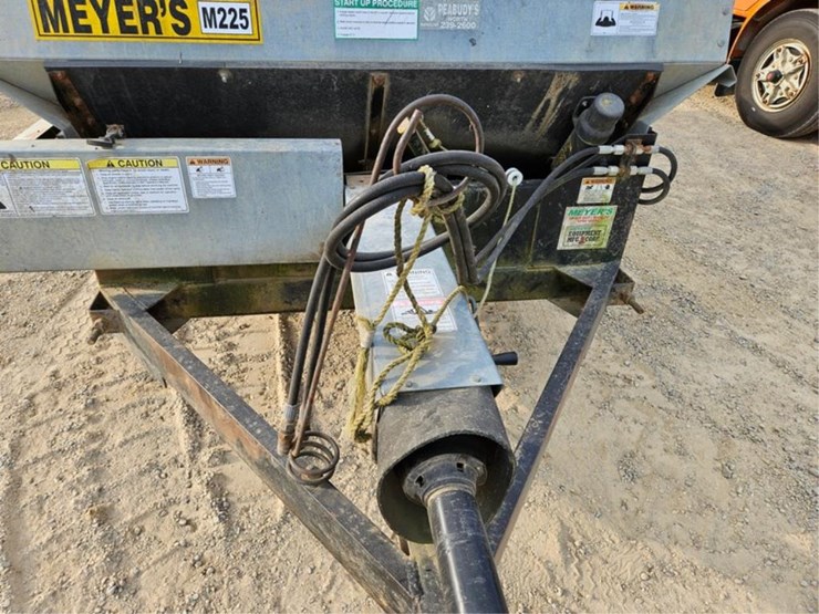 meyers-m225-image-11