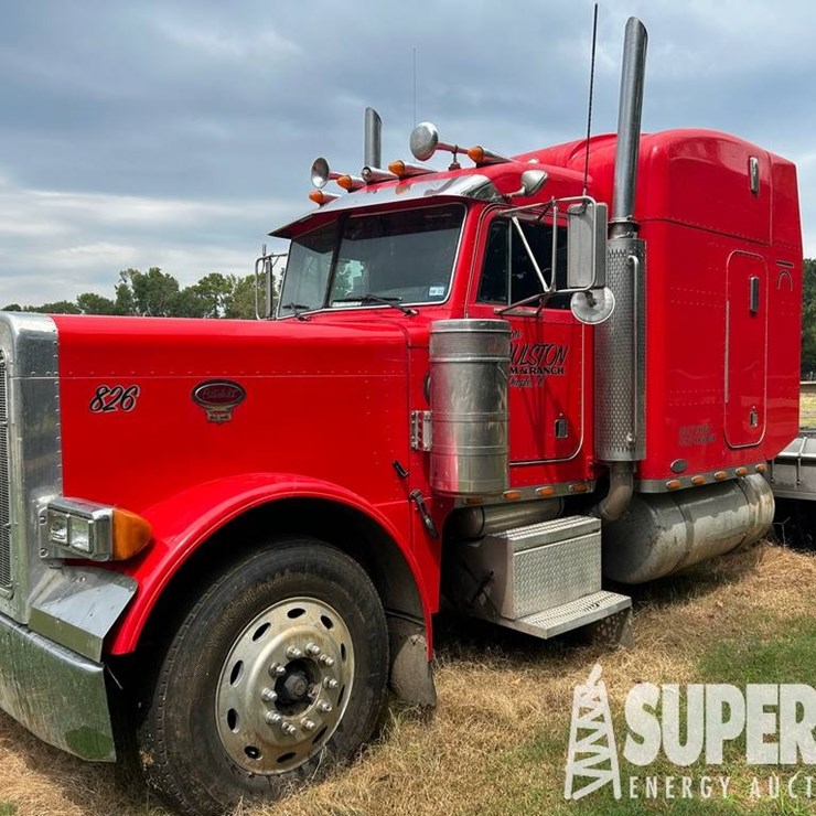 2000 PETERBILT 379