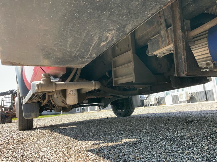 2015-ford-f550-image-42