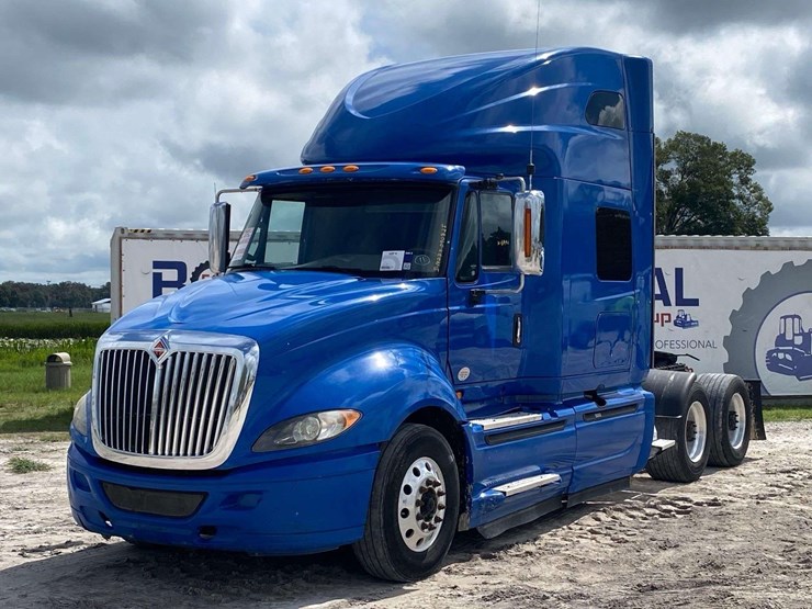 2016-international-prostar-image-1