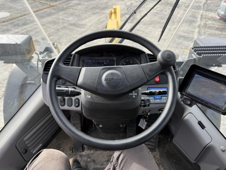 2021-komatsu-wa200-8-image-46