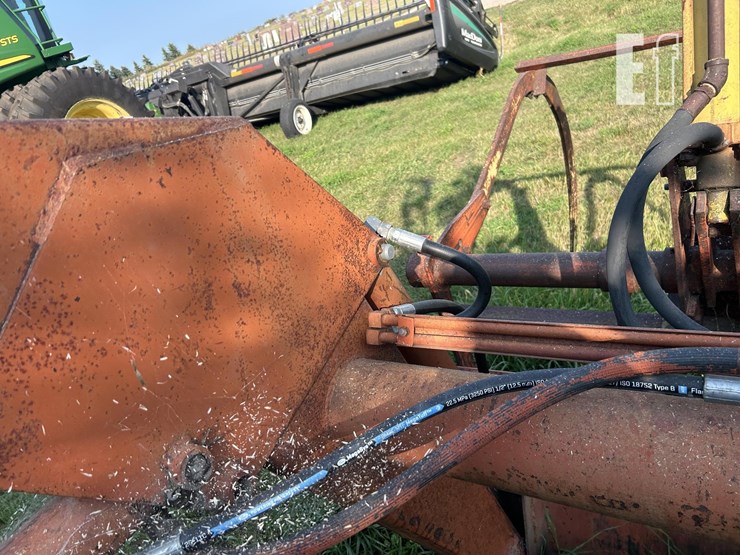 farmhand-f235-image-11