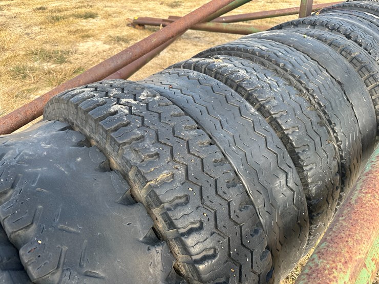#32197-•-22'-tire-type-packer-image-7