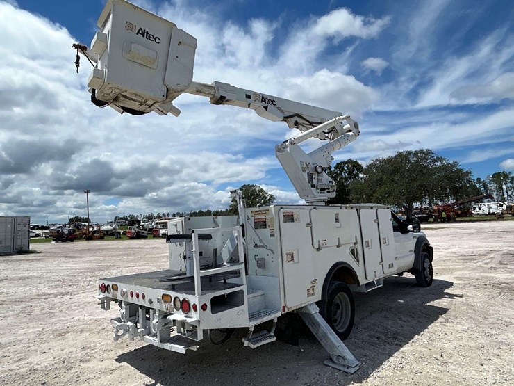 2006-ford-f550-image-4
