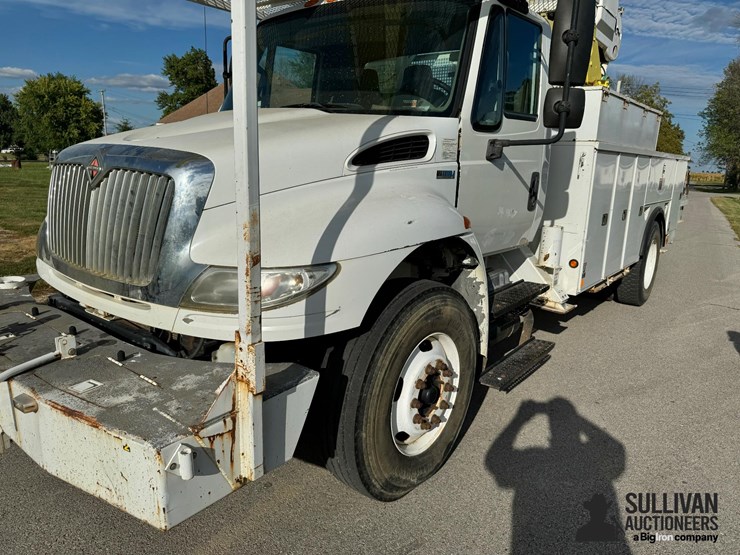 2012-international-durastar-4400-image-9