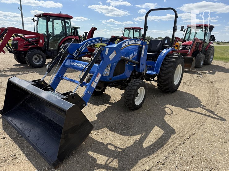 2022-new-holland-workmaster-35-image-2