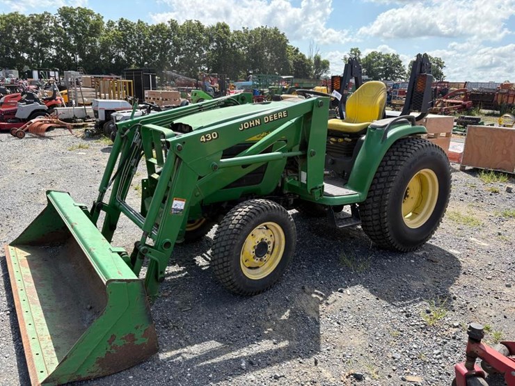 2003-john-deere-4410-image-1