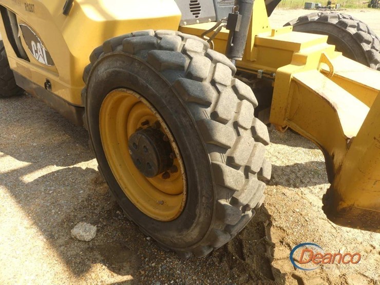 2012-caterpillar-tl1255c-image-7