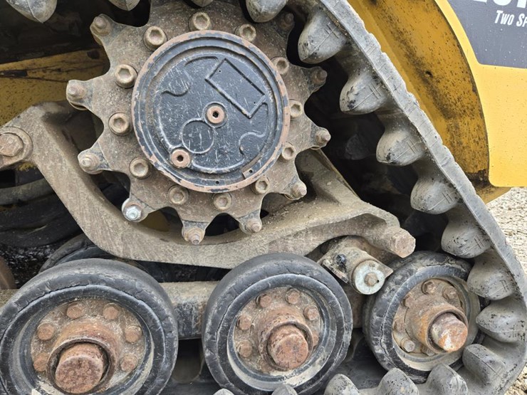 caterpillar-257b3-image-64