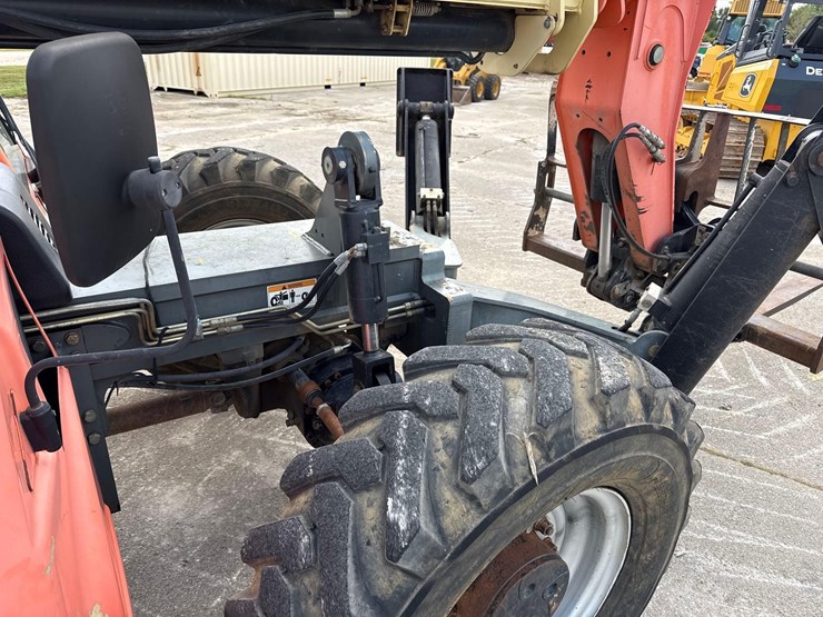 jlg-g10-55a-image-9