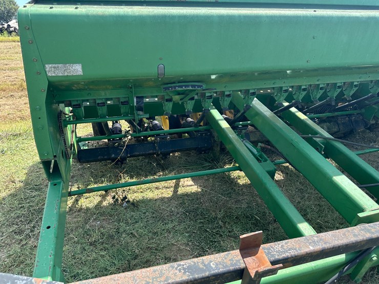 john-deere-750-image-41