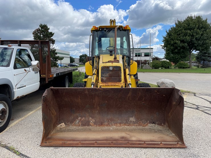 new-holland-lb75b-image-2