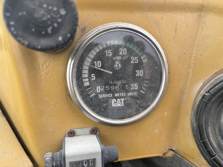 caterpillar-613b-image-37