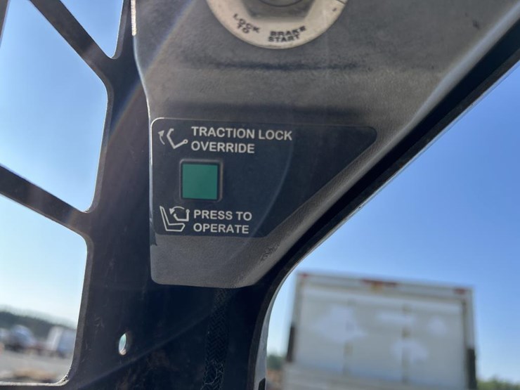 bobcat-853-image-46