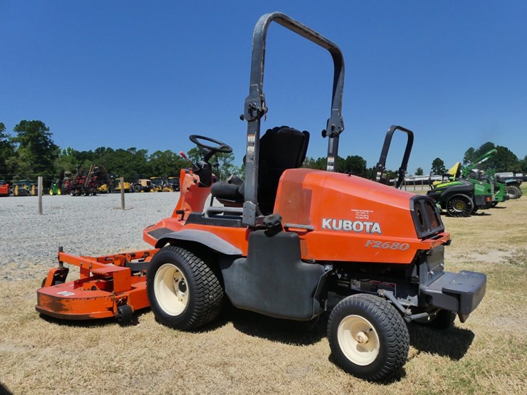 2013-kubota-f2680-image-4