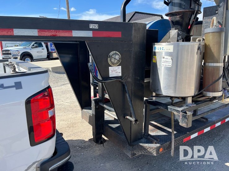 2004-boss-seed-trailer-(jn2958,-unit-t293)-image-11