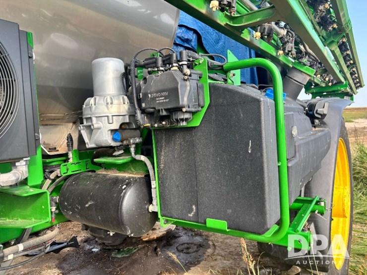 2025-john-deere-616r-image-62