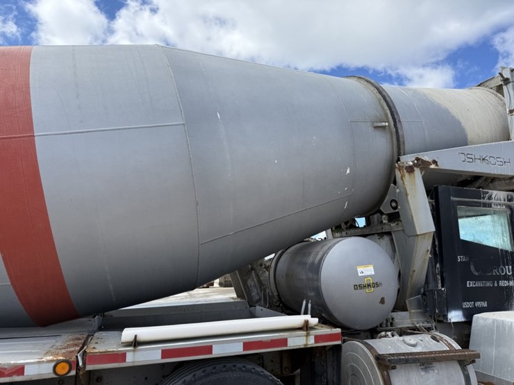 #1553-•-1991-oshkosh-mixer-truck-image-28