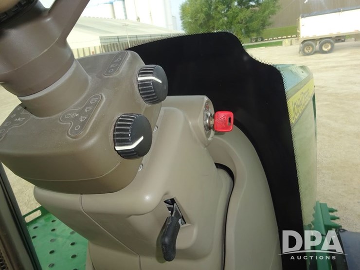 2019-john-deere-f4365-image-105