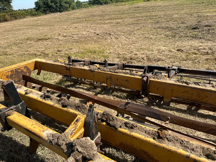 #32164-•-brandt-hc36-8-row-38"-hipper-chopper-302-image-31