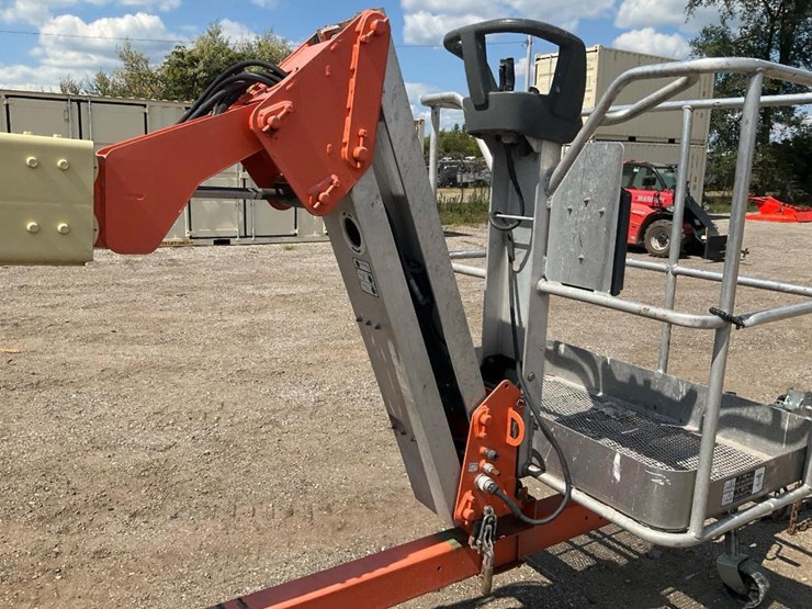 2012-jlg-t500j-image-18