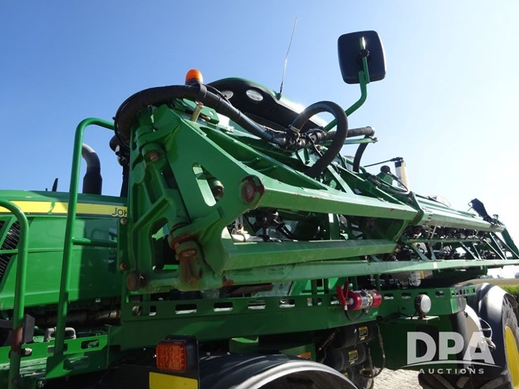 2020-john-deere-f4365-image-64