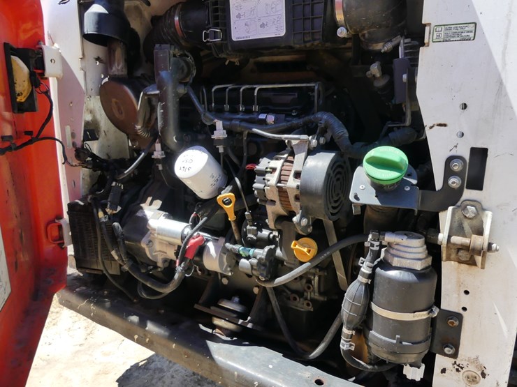 2018-bobcat-t590-image-9