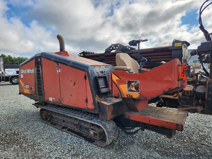 2014-ditch-witch-jt25-image-14