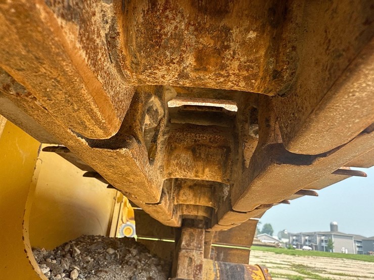 2022-caterpillar-d3-image-16