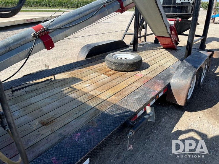 2004-boss-seed-trailer-(jn2958,-unit-t293)-image-22