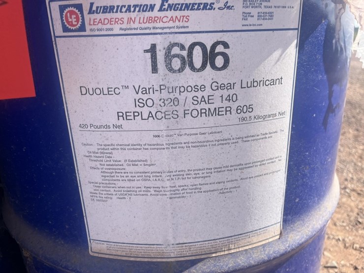 #1571-•-(3)-oil-barrels-image-5