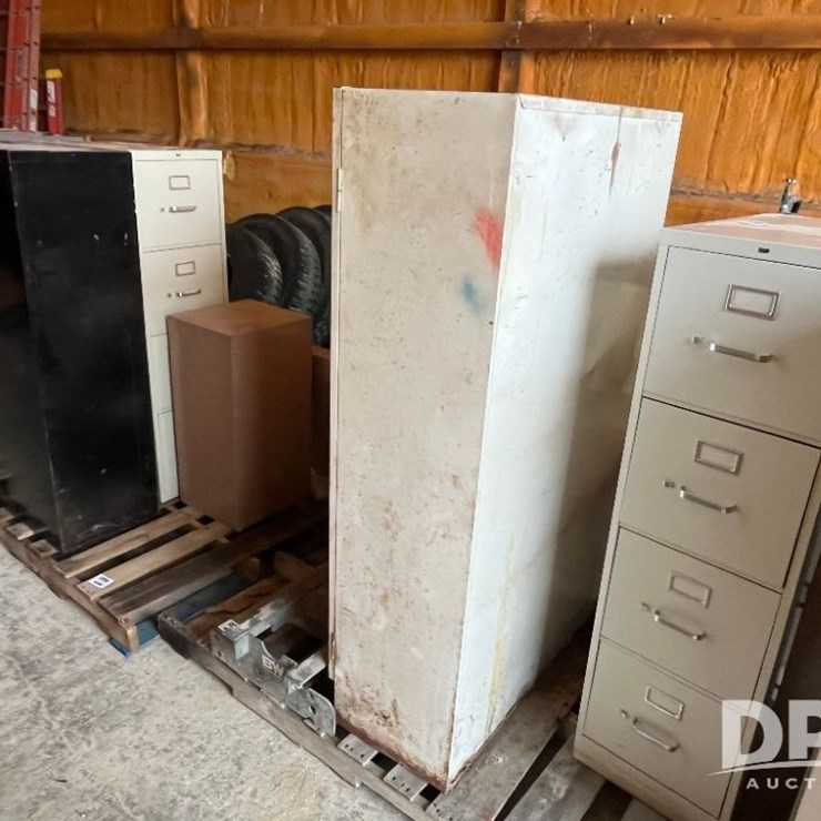 Storage Cabinet (JN2967)