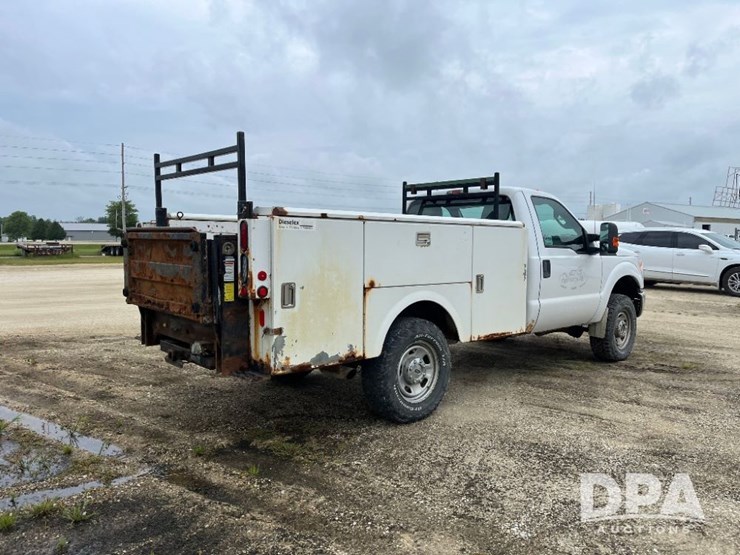 2012-ford-f350-image-9
