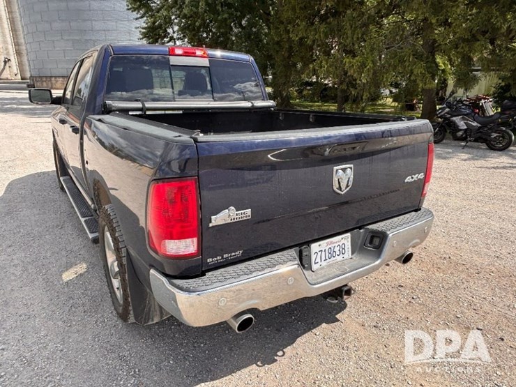 2016-dodge-ram-1500-image-8