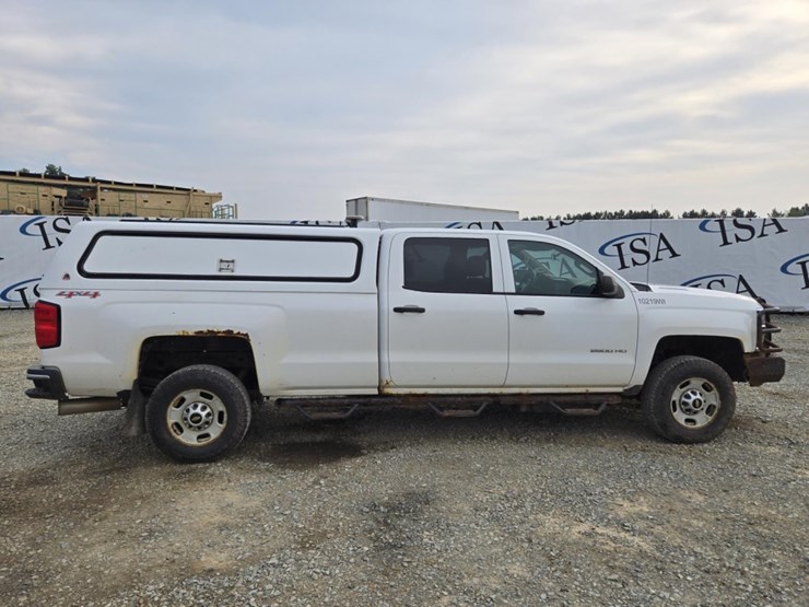 2015-chevrolet-2500hd-image-6