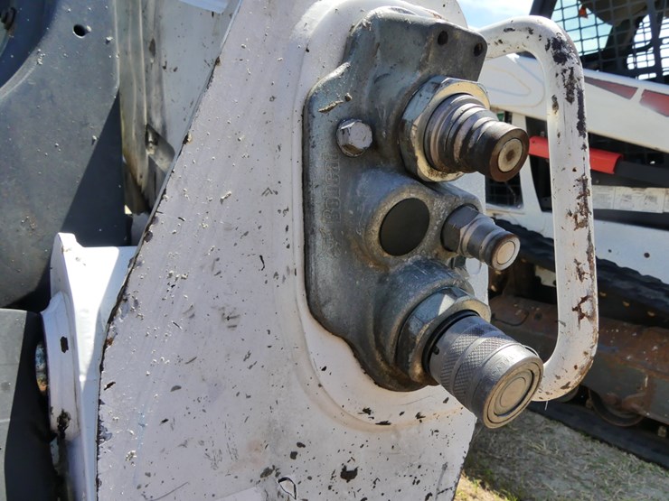 2019-bobcat-t590-image-11