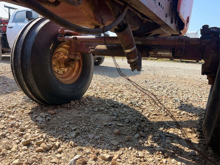 agco-allis-7060-image-26
