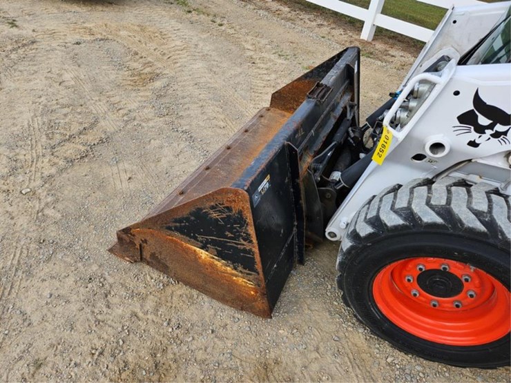 2019-bobcat-s590-image-10