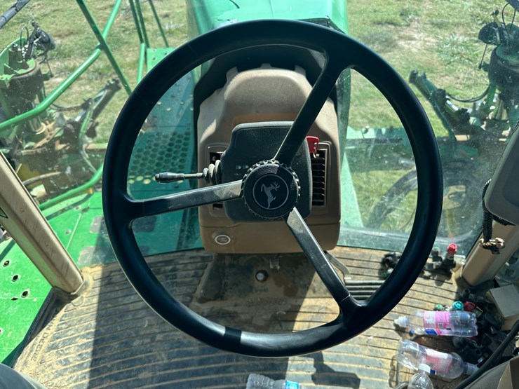 2011-john-deere-4730-image-64