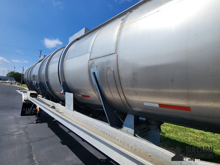 1968-fruehauf-tanker-image-20