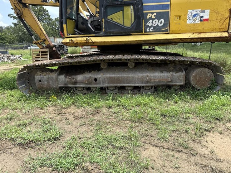 2015-komatsu-pc490-lc-11-image-56